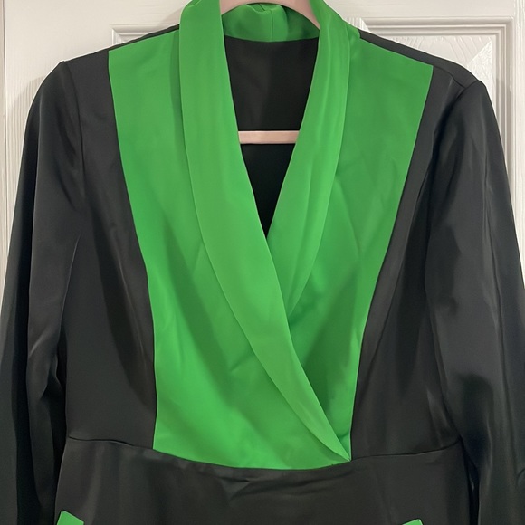 Dress - Picture 5 of 6